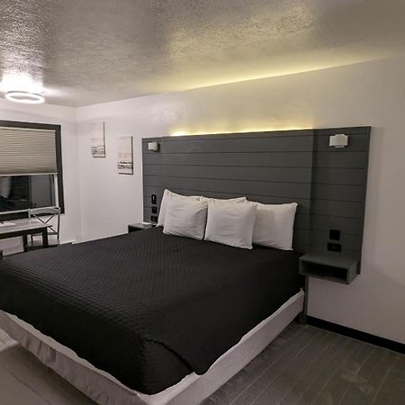 High Desert Inn ซาลินา ภายนอก รูปภาพ