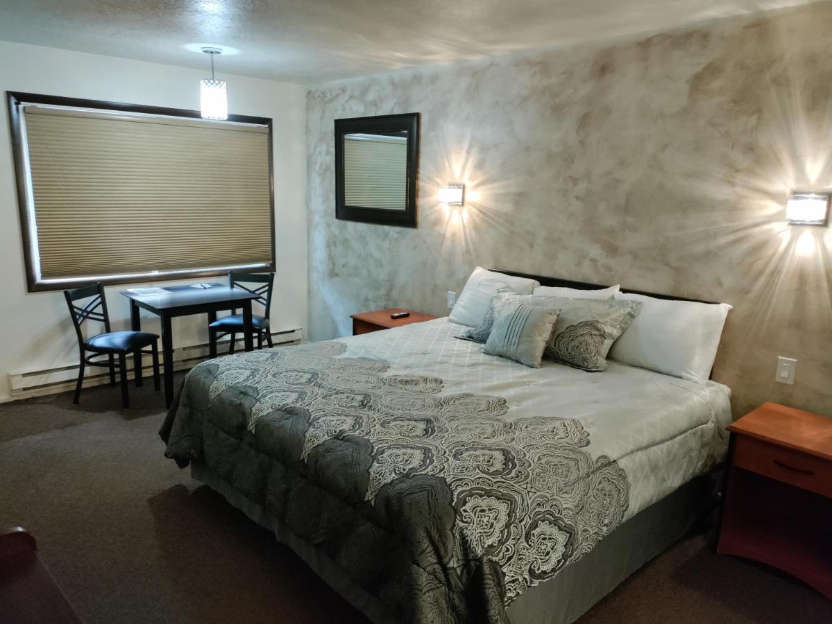 High Desert Inn ซาลินา ภายนอก รูปภาพ